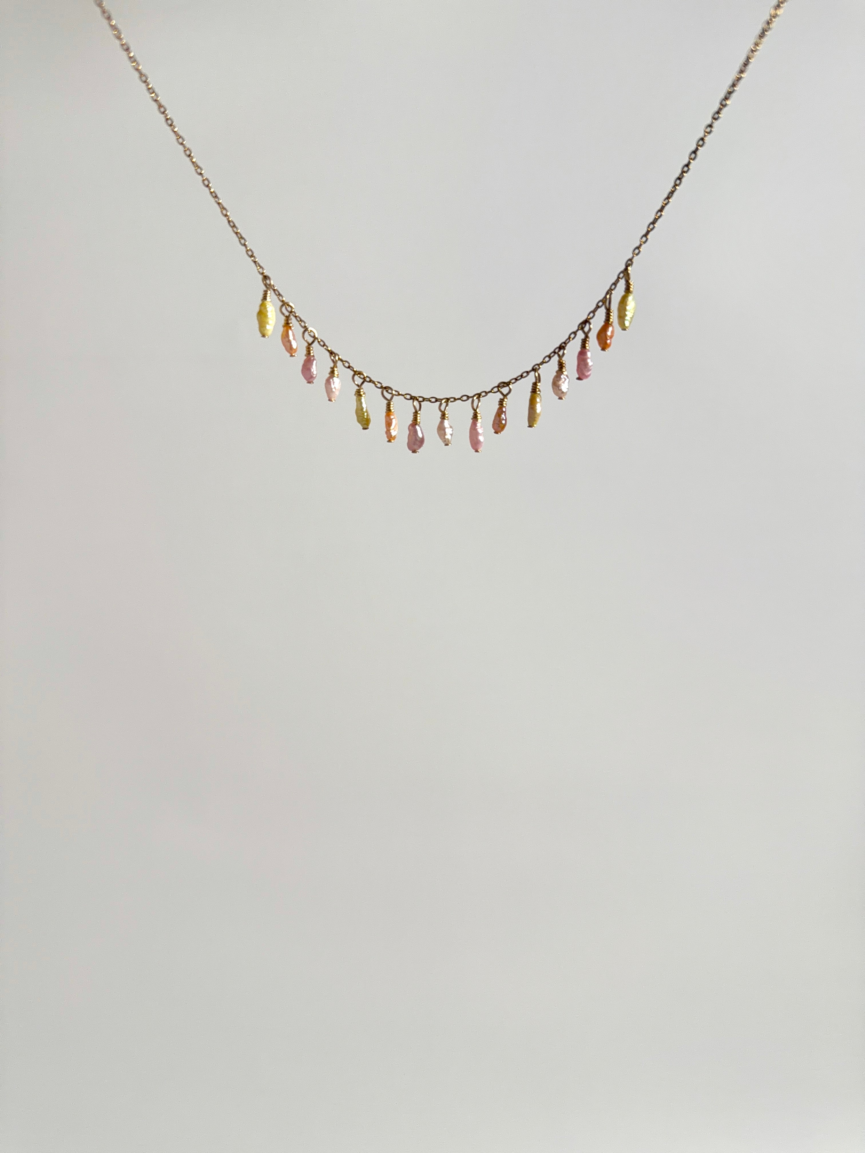 sunset pearl chocker